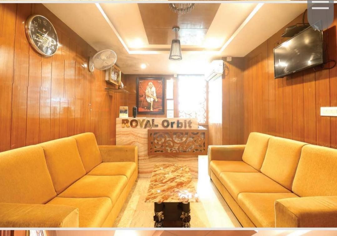 Hotel Royal Orbit Бангалор Екстериор снимка